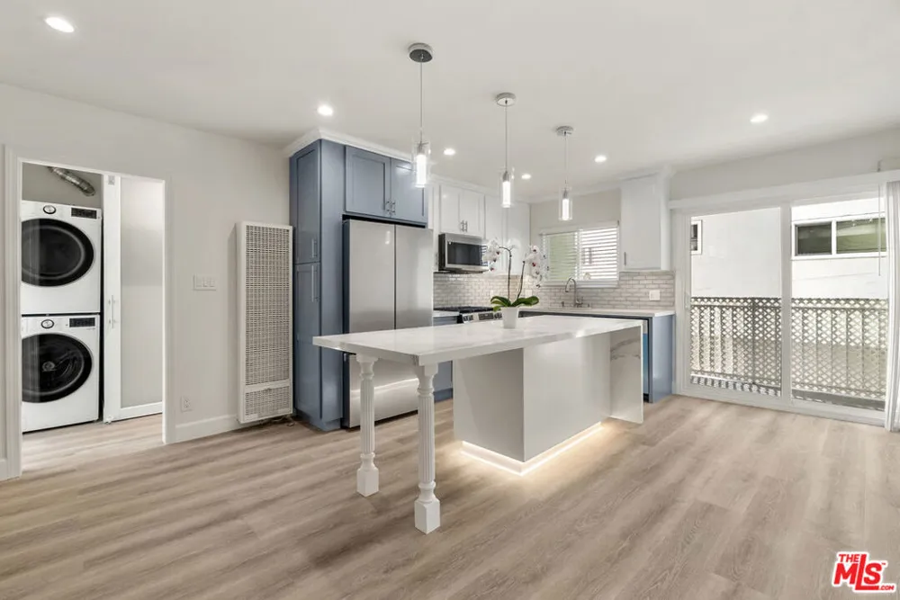 2435 3rd Street #1 Santa Monica, CA 90405