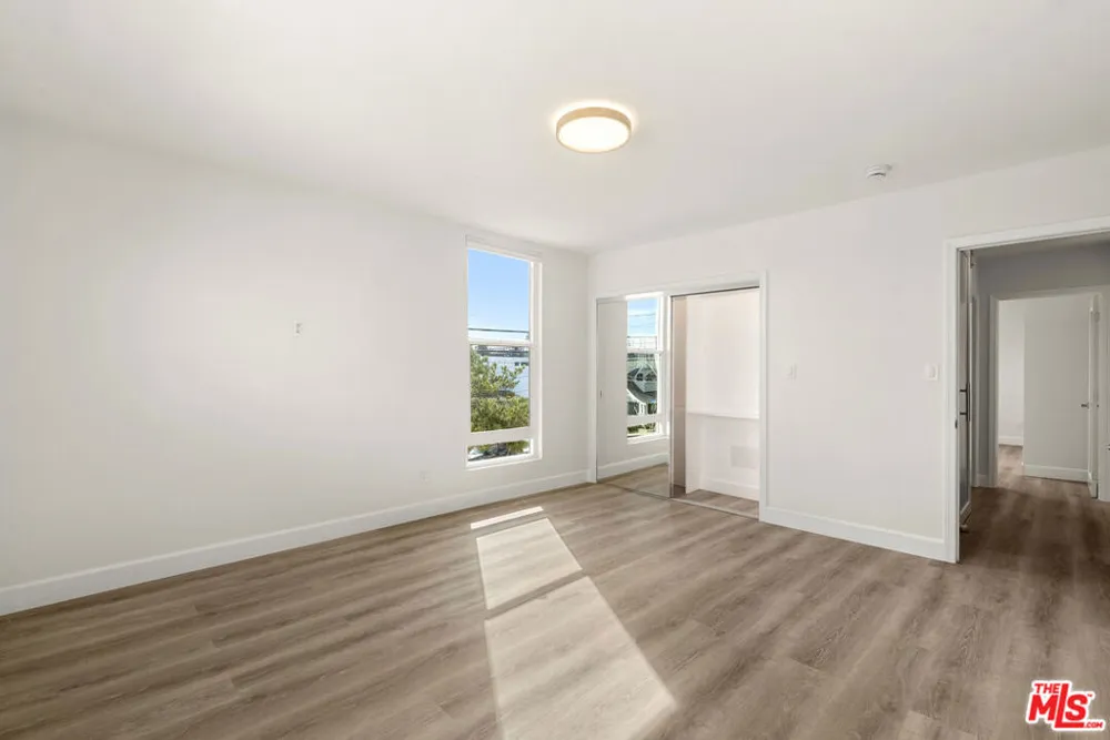 2435 3rd Street #1 Santa Monica, CA 90405
