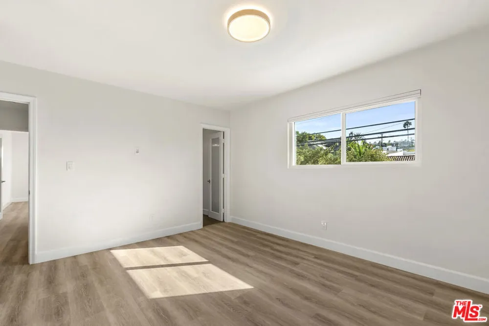 2435 3rd Street #1 Santa Monica, CA 90405