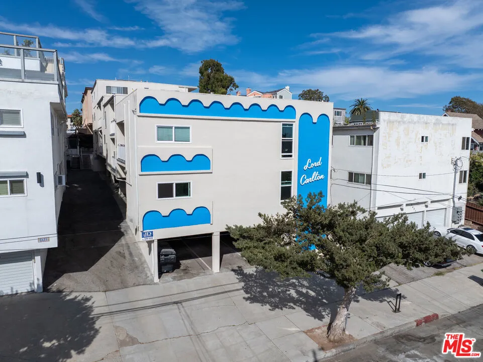 2435 3rd Street #1 Santa Monica, CA 90405