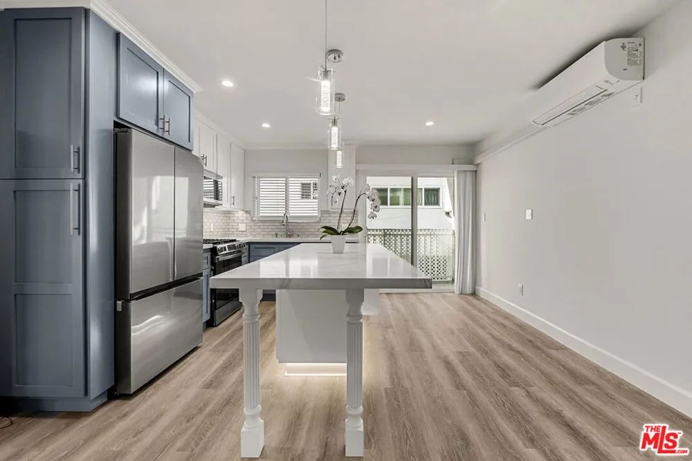 2435 3rd Street #1 Santa Monica, CA 90405