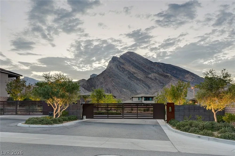 10941 Rejuvenate Place Las Vegas, NV 89138
