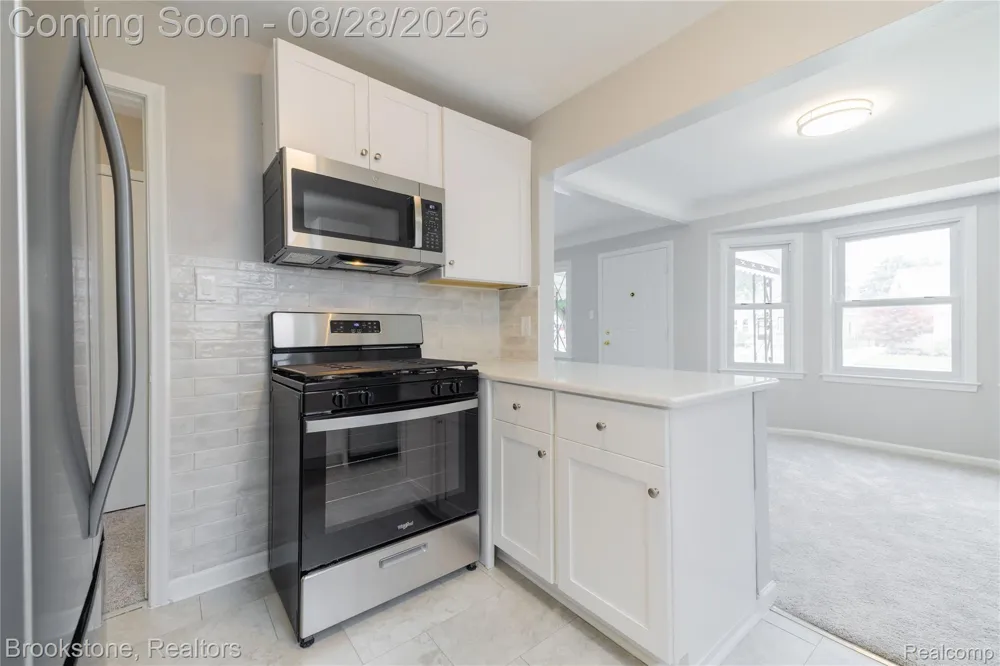21320 Frazho Street St Clair Shores City, MI 48081