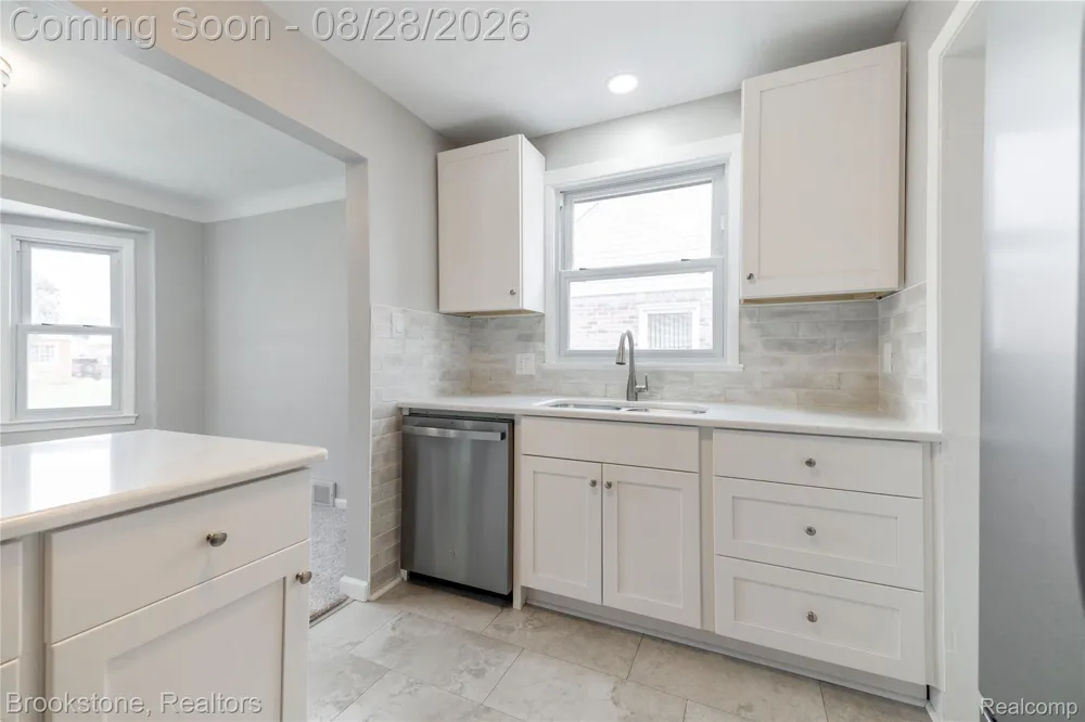21320 Frazho Street St Clair Shores City, MI 48081
