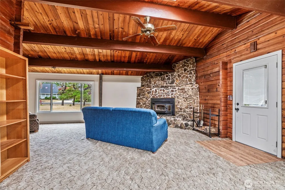 30516 O PLACE Ocean Park, WA 98640