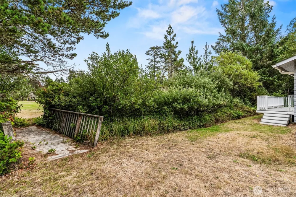 30516 O PLACE Ocean Park, WA 98640