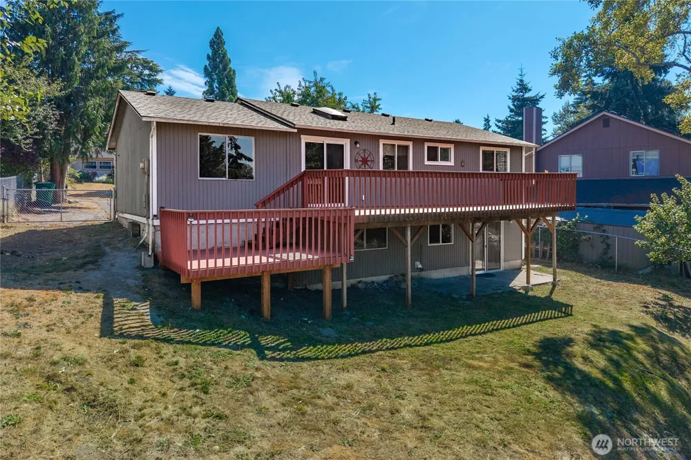 2002 S 280th Place Federal Way, WA 98003