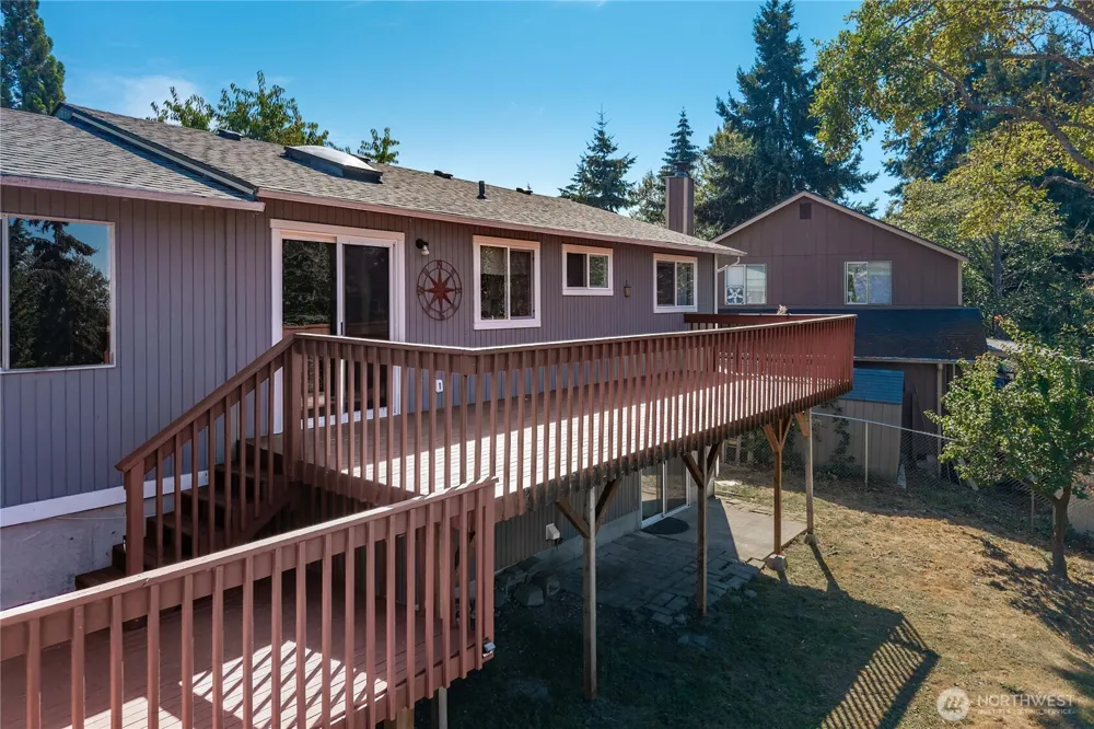 2002 S 280th Place Federal Way, WA 98003