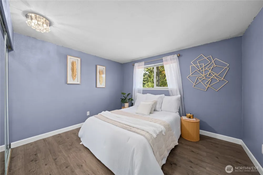 2002 S 280th Place Federal Way, WA 98003