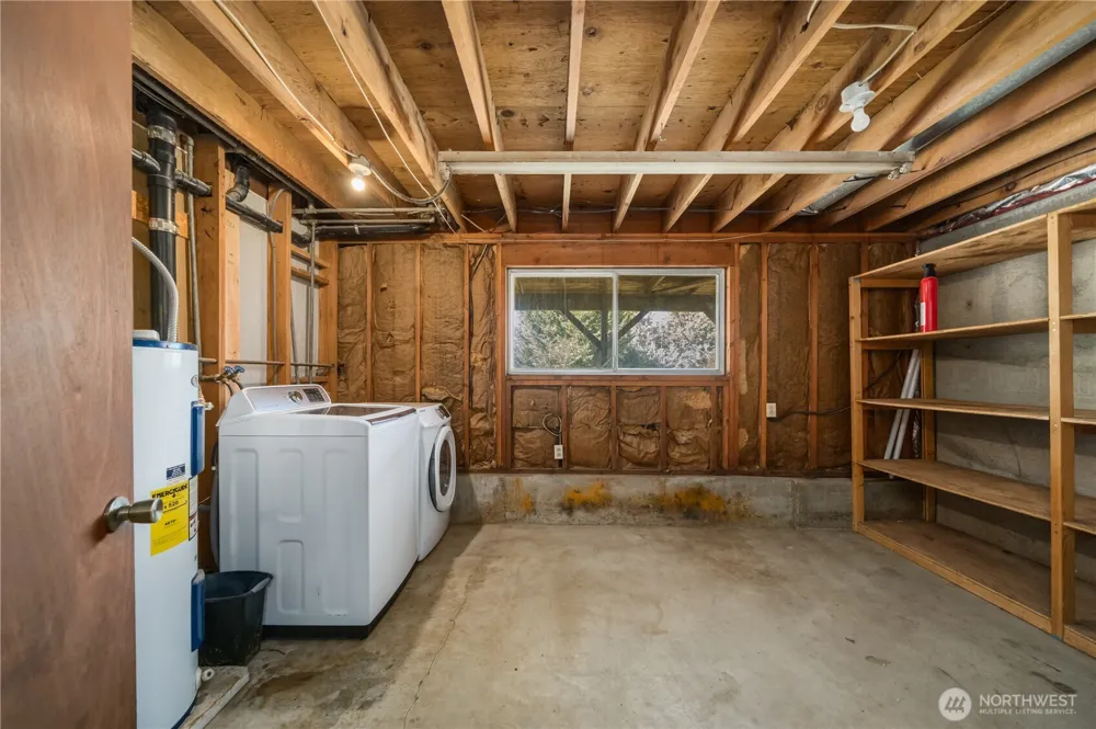 2002 S 280th Place Federal Way, WA 98003