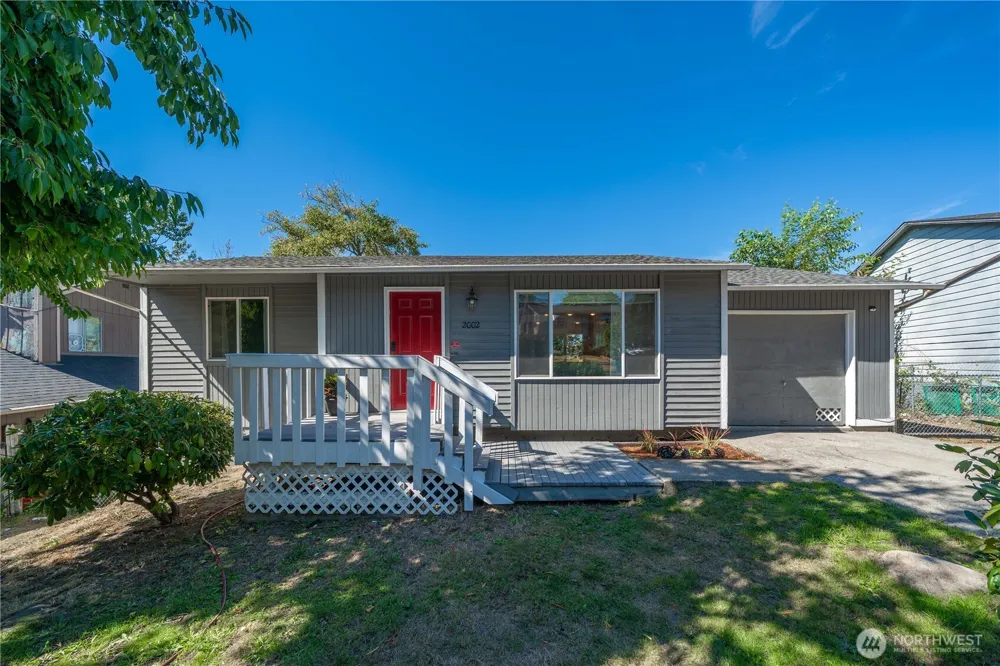 2002 S 280th Place Federal Way, WA 98003