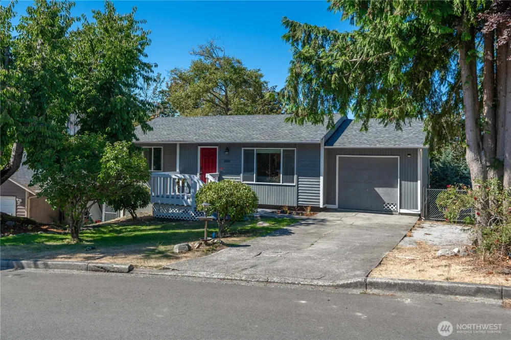 2002 S 280th Place Federal Way, WA 98003