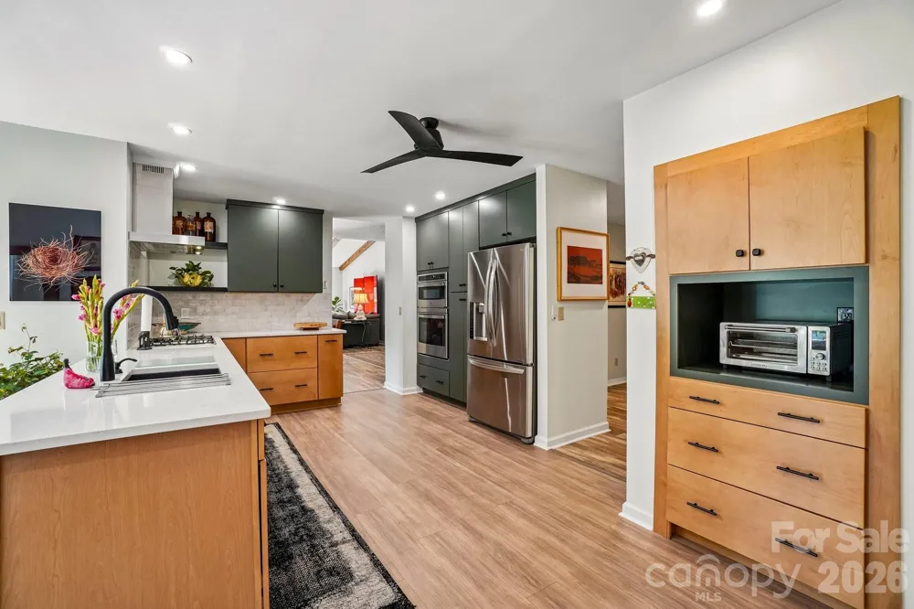 15 Stony Ridge Asheville, NC 28804