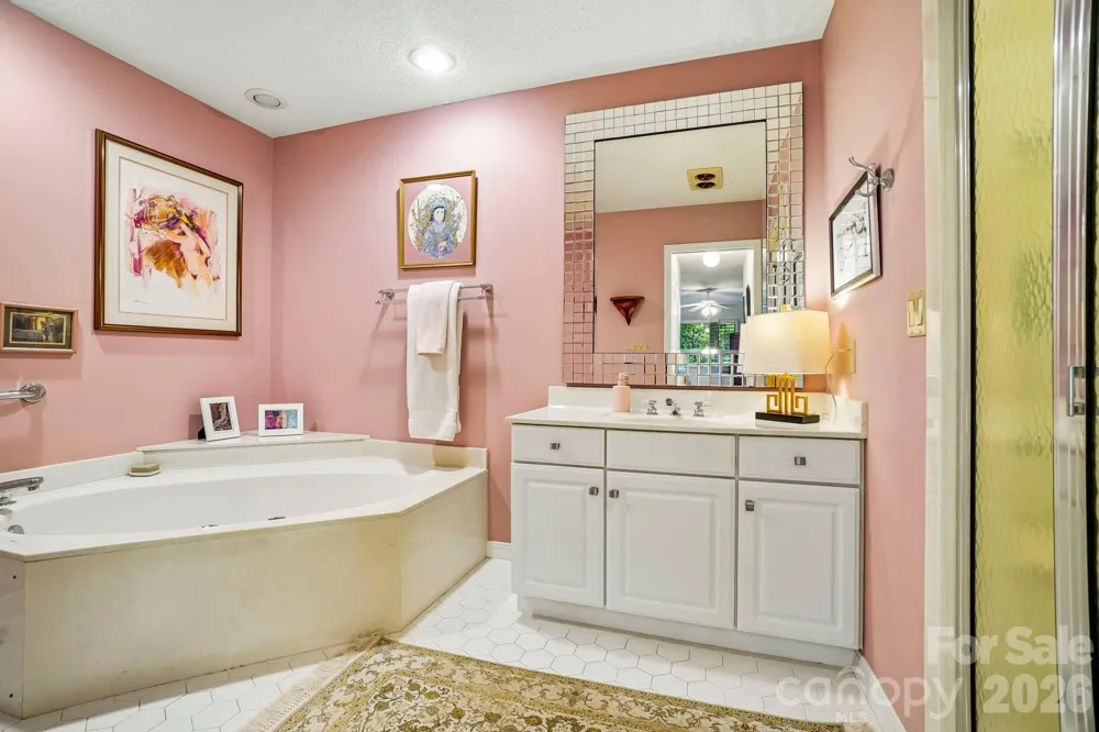 15 Stony Ridge Asheville, NC 28804