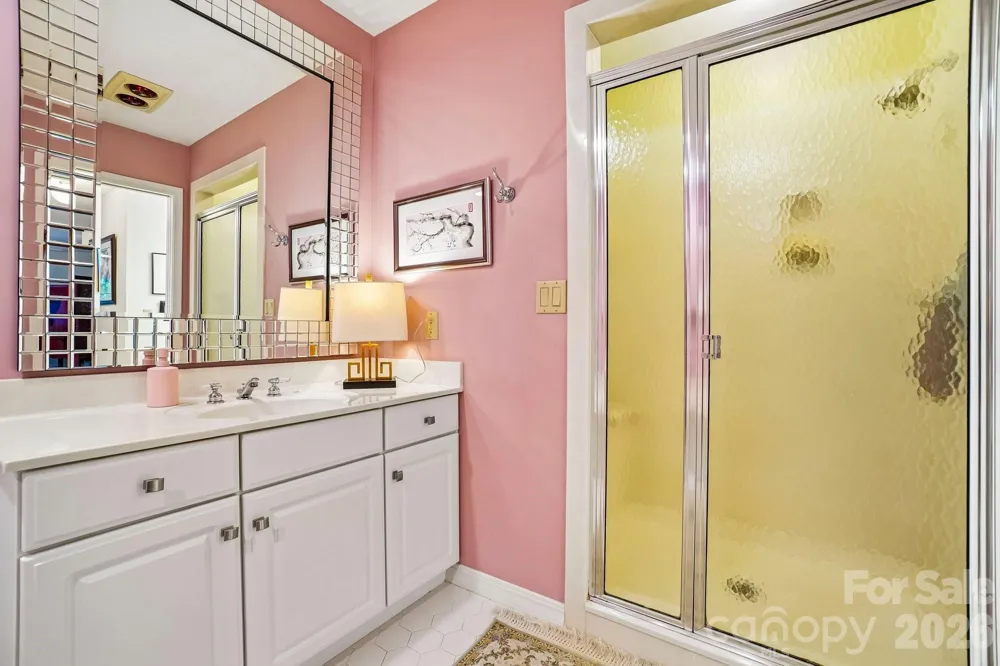 15 Stony Ridge Asheville, NC 28804