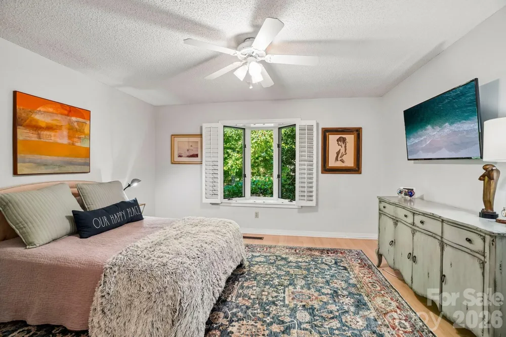 15 Stony Ridge Asheville, NC 28804
