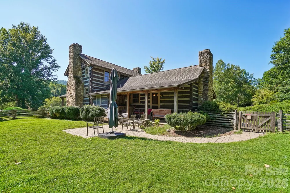 15 Stony Ridge Asheville, NC 28804