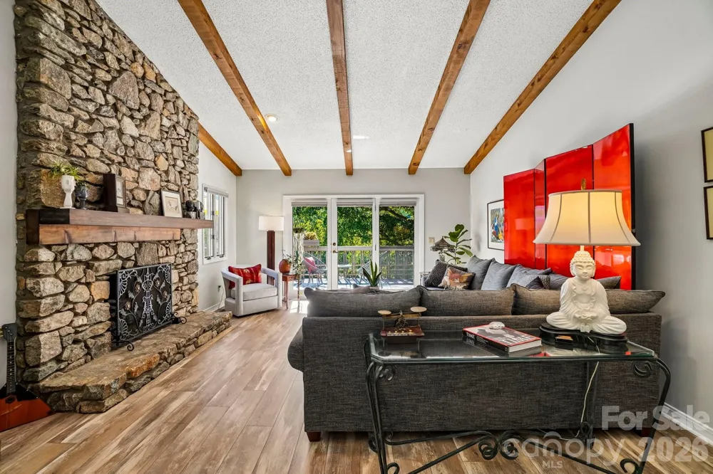 15 Stony Ridge Asheville, NC 28804