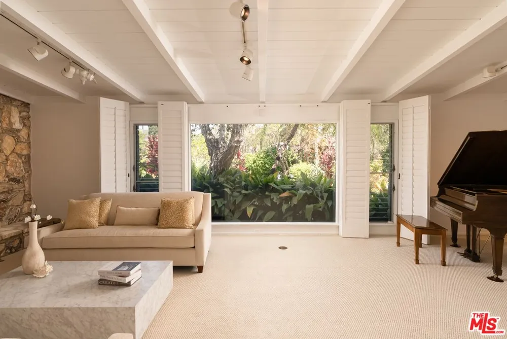 521 Rexford Drive Beverly Hills, CA 90210