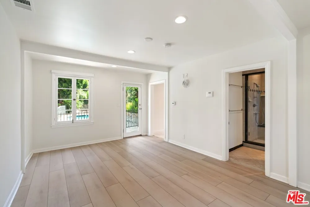 521 Rexford Drive Beverly Hills, CA 90210