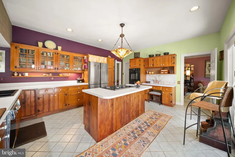 15584 SECOND STREET Waterford, VA 20197