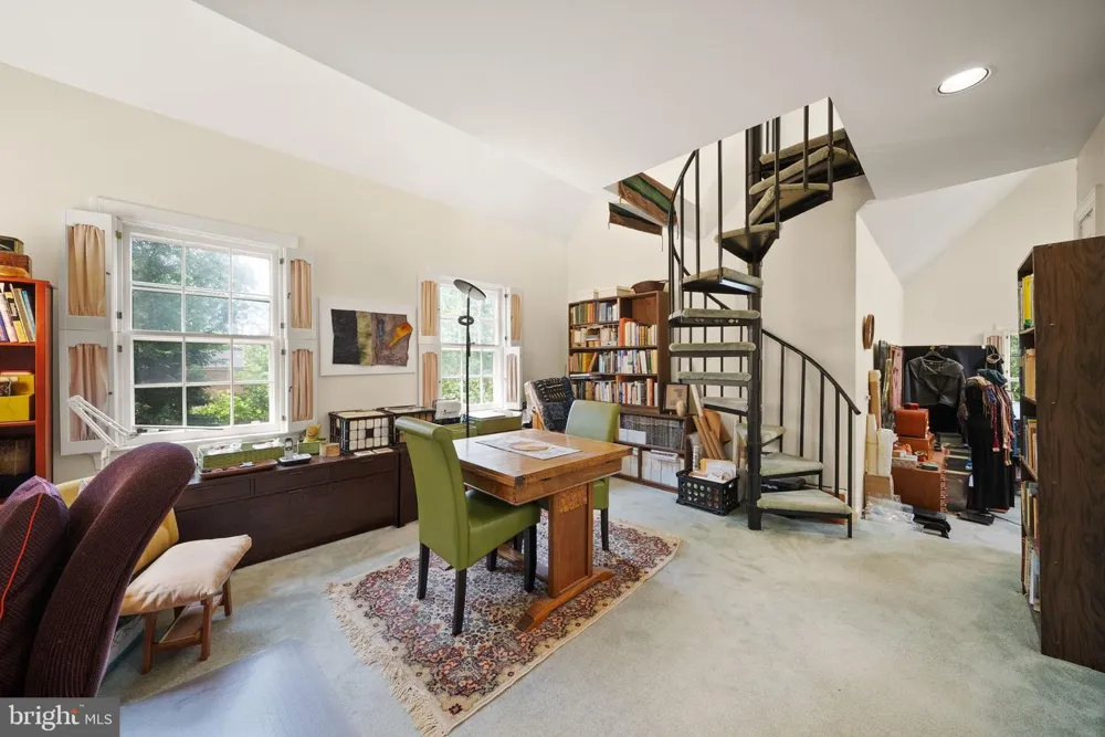 15584 SECOND STREET Waterford, VA 20197