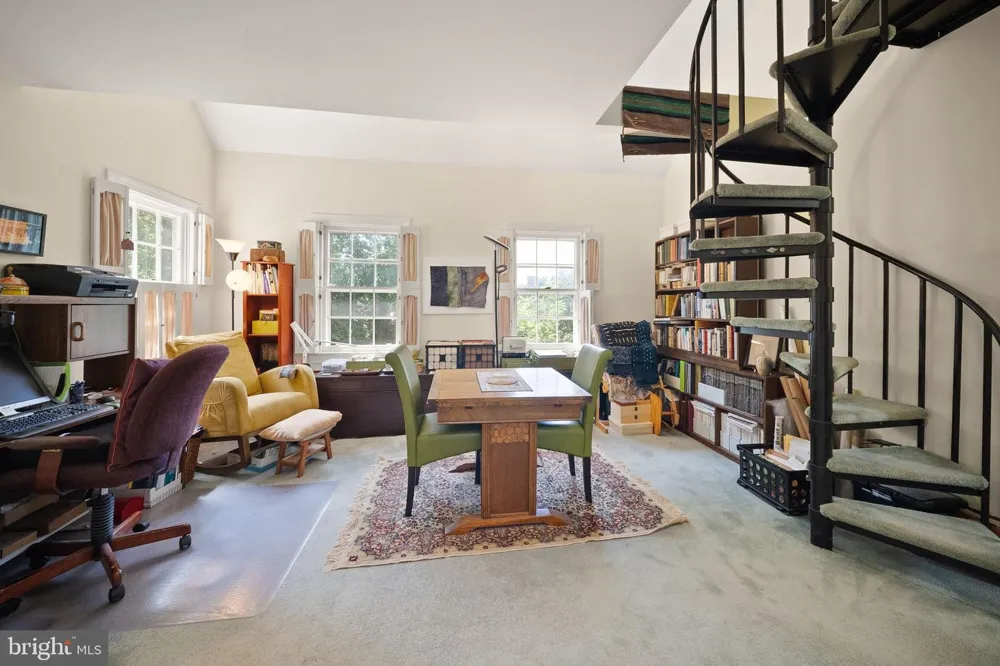 15584 SECOND STREET Waterford, VA 20197