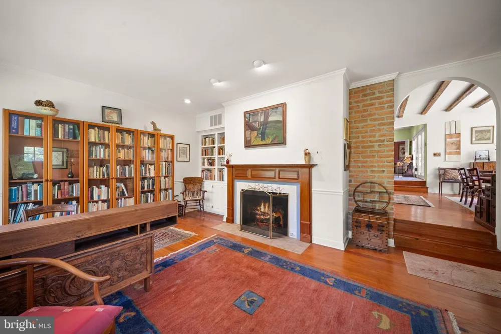 15584 SECOND STREET Waterford, VA 20197