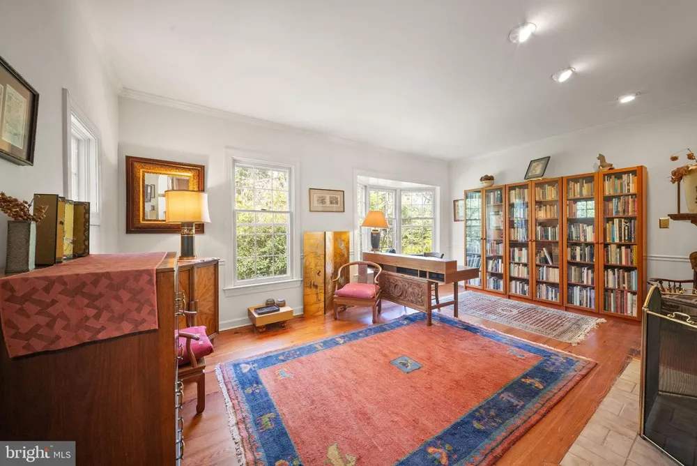 15584 SECOND STREET Waterford, VA 20197