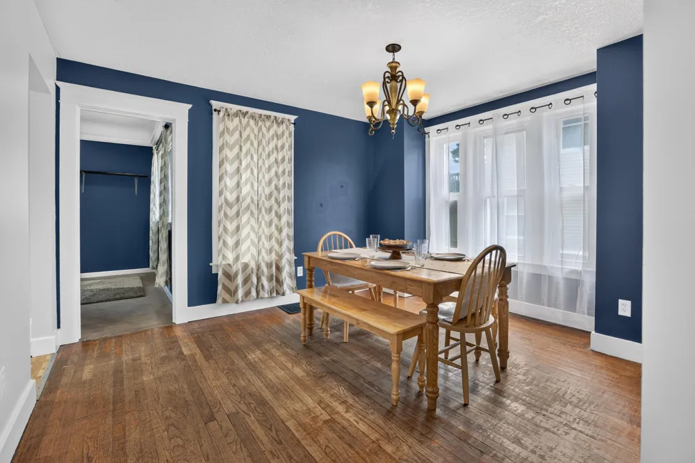 211 S Dean Street Bay City, MI 48706