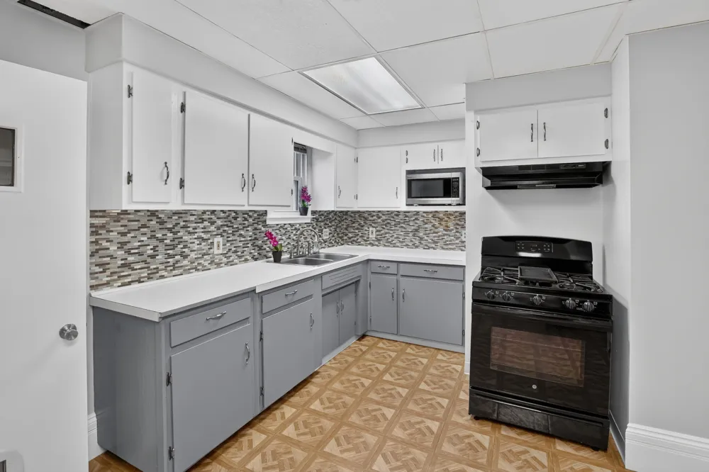 211 S Dean Street Bay City, MI 48706