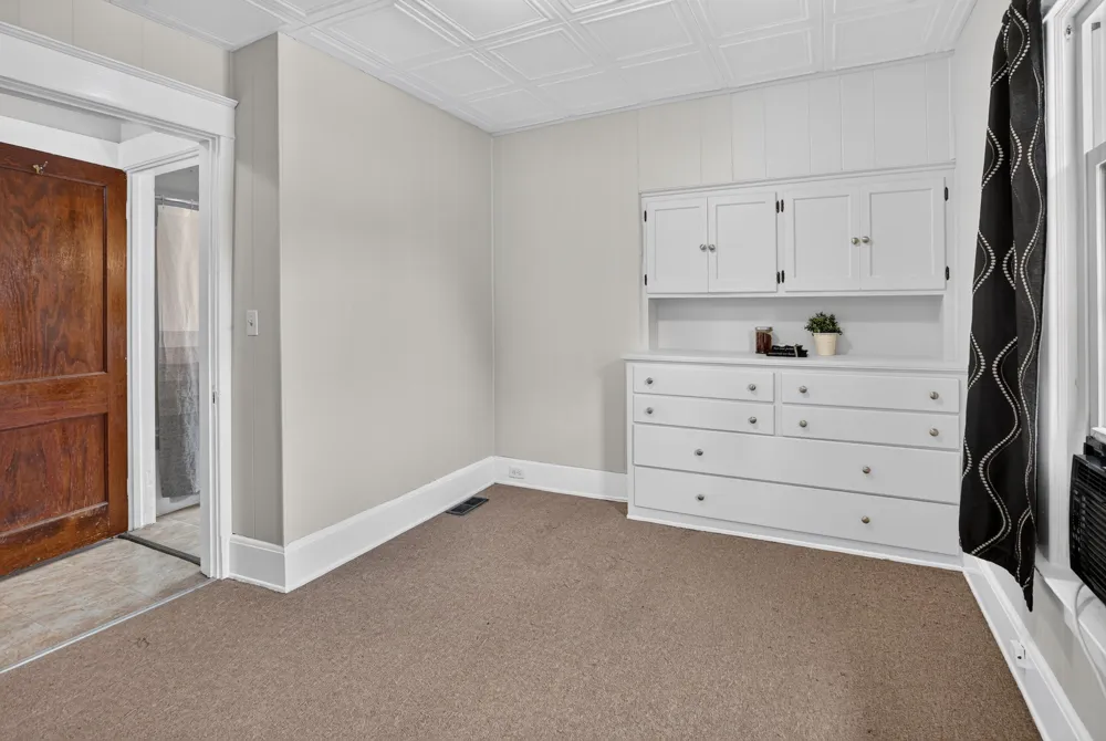 211 S Dean Street Bay City, MI 48706