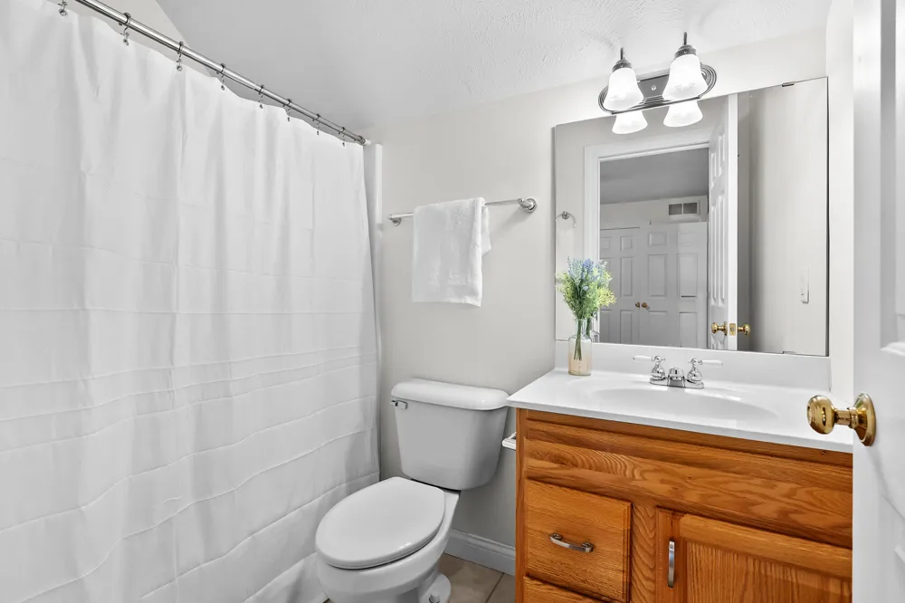 5162 Tillman Street Kalamazoo, MI 49009