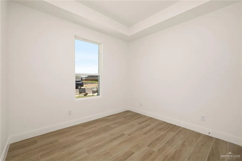 1112 E Acacia Drive San Juan, TX 78589