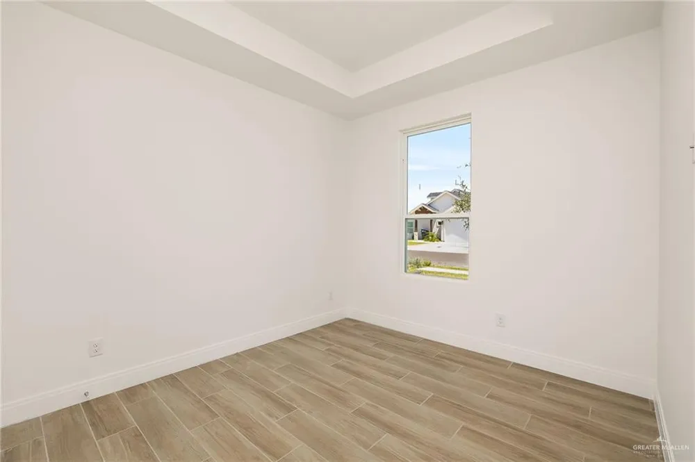 1112 E Acacia Drive San Juan, TX 78589