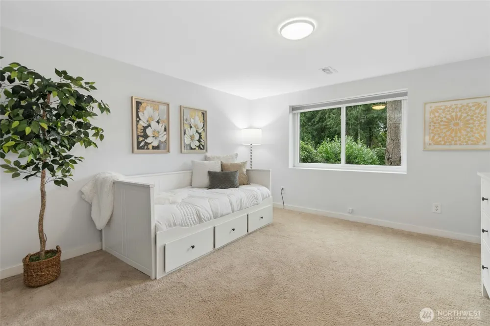 1115 Wildwood Boulevard SW Issaquah, WA 98027