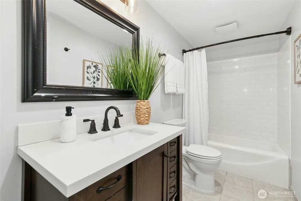 1115 Wildwood Boulevard SW Issaquah, WA 98027