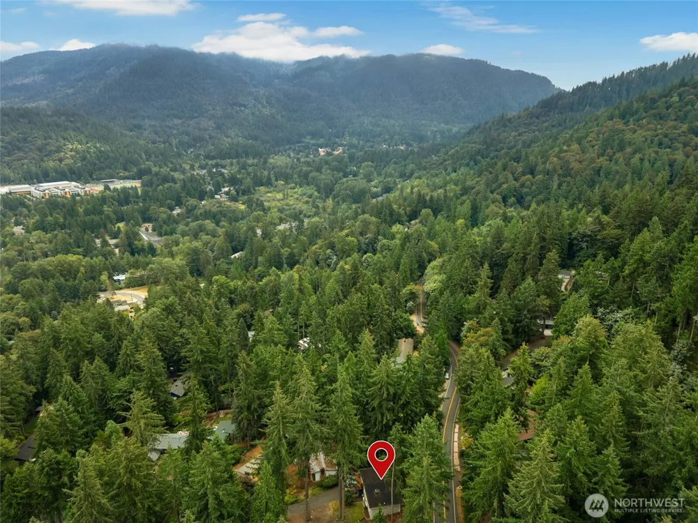 1115 Wildwood Boulevard SW Issaquah, WA 98027