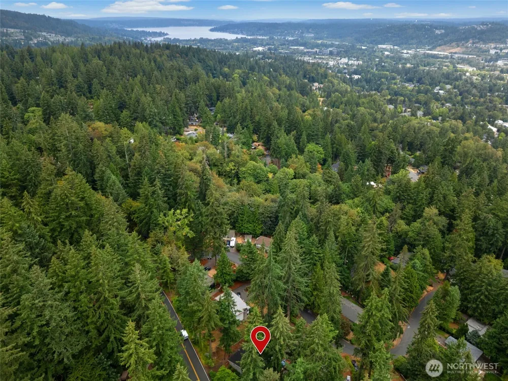 1115 Wildwood Boulevard SW Issaquah, WA 98027