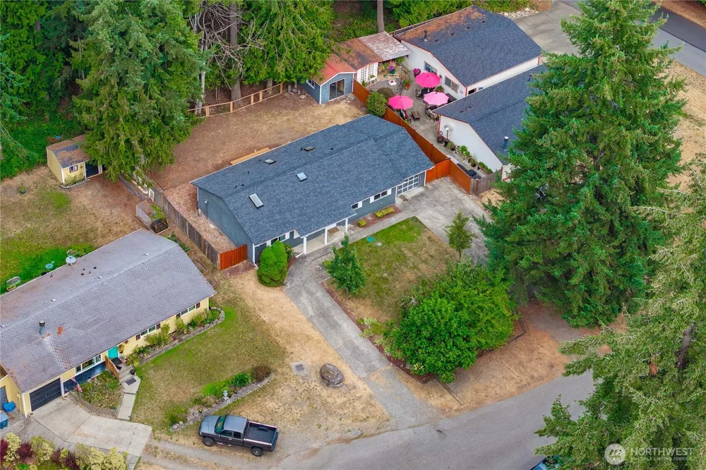 19109 57th Street E Lake Tapps, WA 98391