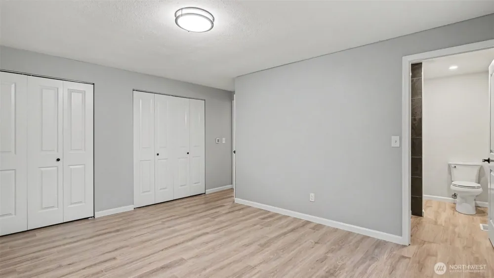 10220 319th Avenue NE Carnation, WA 98014