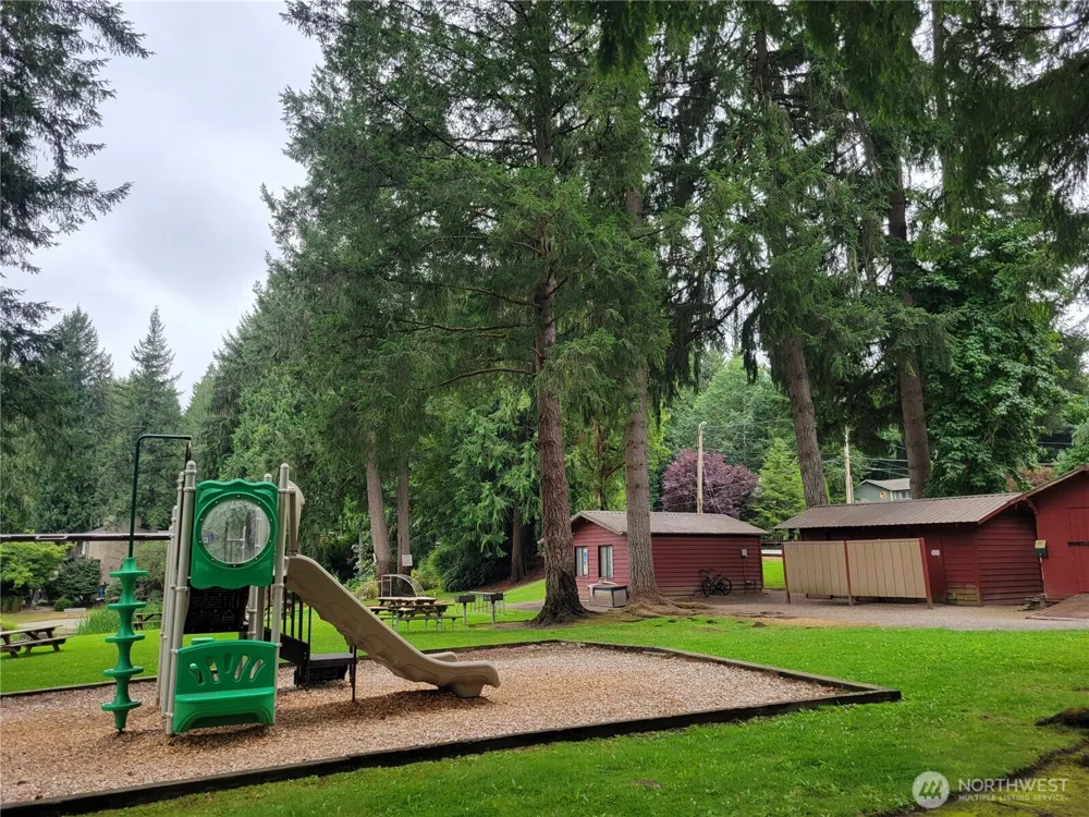 10220 319th Avenue NE Carnation, WA 98014