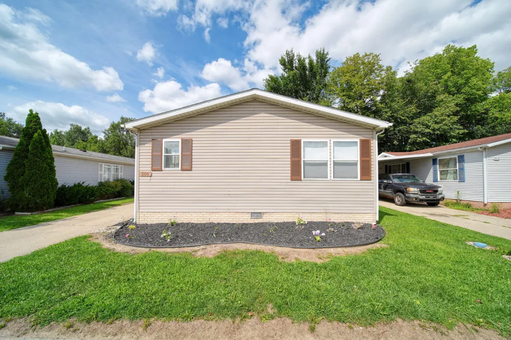 500 Rio Grande Drive Adrian City, MI 49221