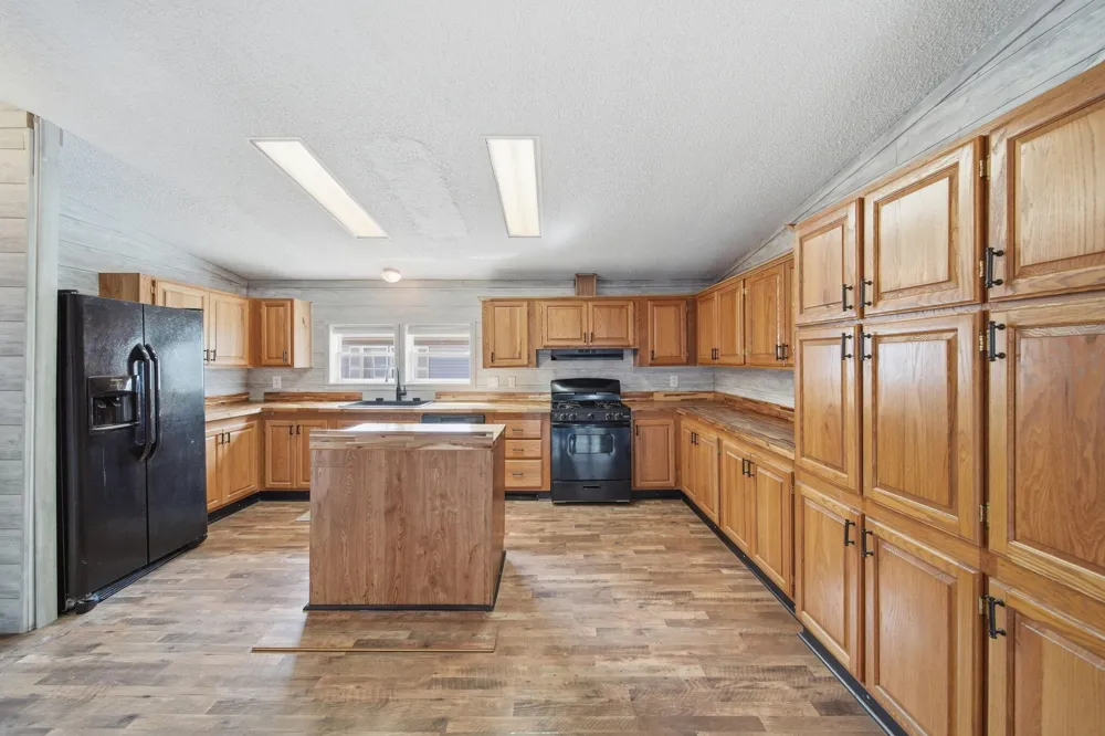 500 Rio Grande Drive Adrian City, MI 49221