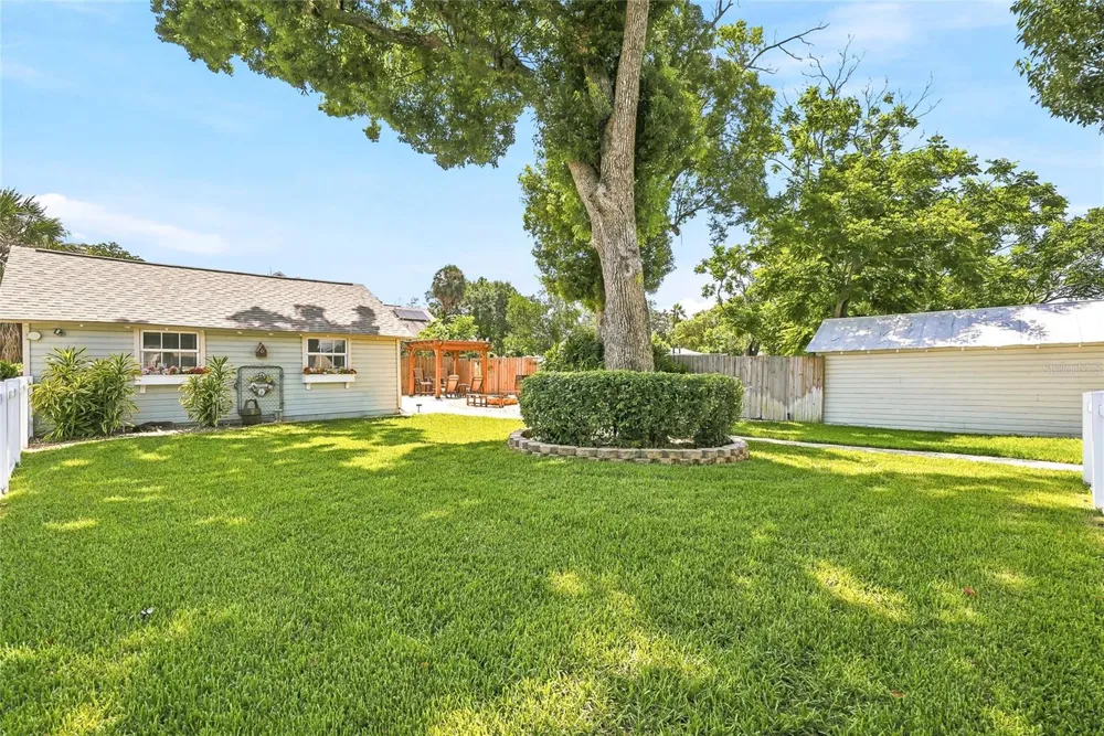 6052 NEBRASKA AVENUE New Port Richey, FL 34653