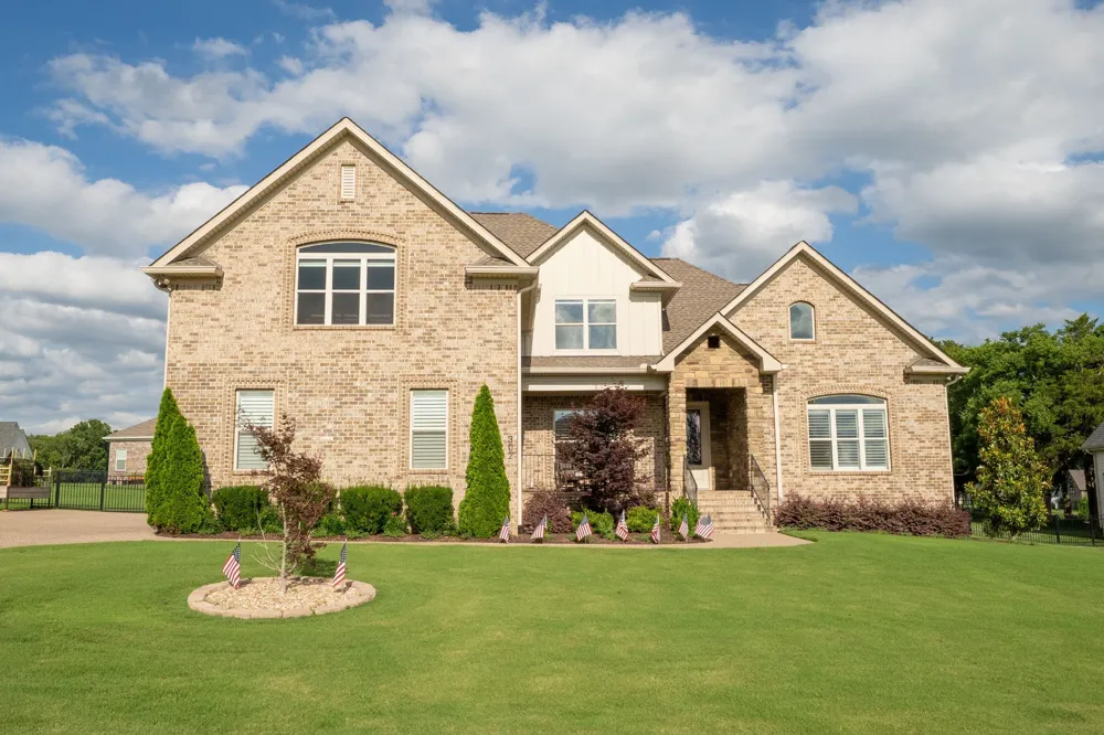 302 Kelsey Grace Pl Mount Juliet, TN 37122