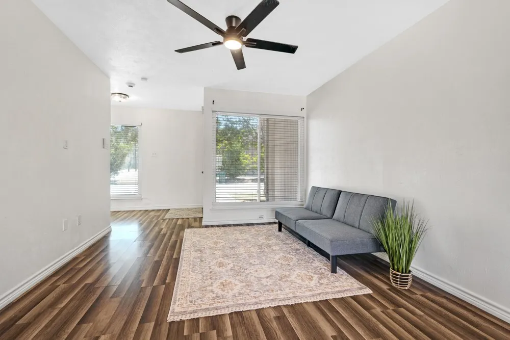 1404 Sombre Vista Drive Denton, TX 76205