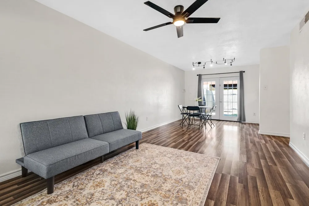1404 Sombre Vista Drive Denton, TX 76205