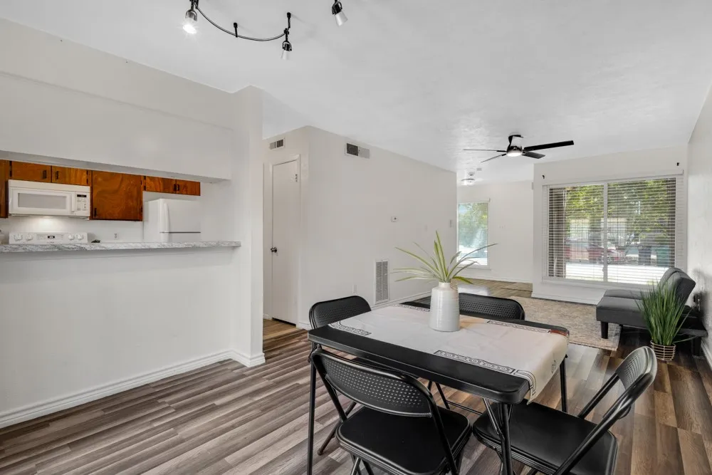 1404 Sombre Vista Drive Denton, TX 76205