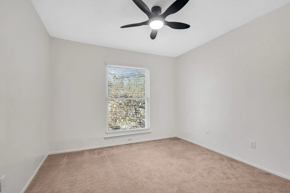 1404 Sombre Vista Drive Denton, TX 76205